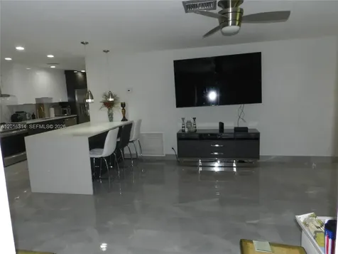 305 NW 42nd Street Boca Raton FL 33431