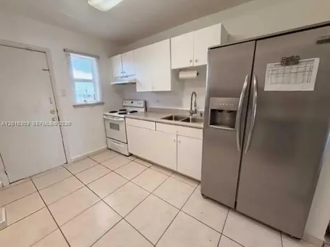 1950 W 54th Street Hialeah FL 33012