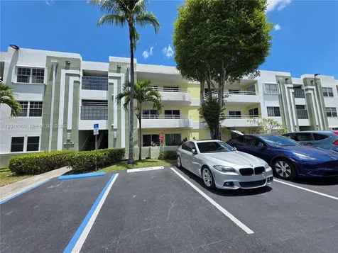 10765 SW 108th Avenue Miami FL 33176