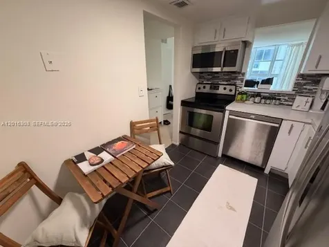 1228 West Avenue Miami Beach FL 33139