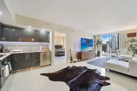 31 SE 6th Street Miami FL 33131