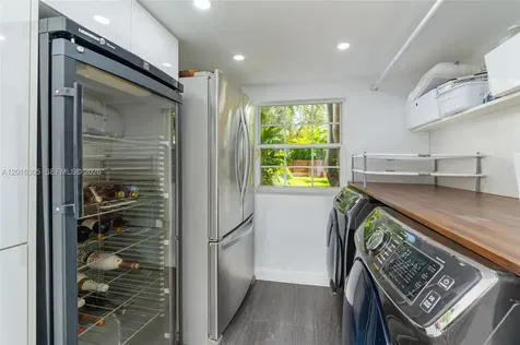 3610 S Douglas Road Miami FL 33133