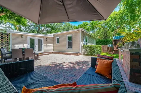 3610 S Douglas Road Miami FL 33133