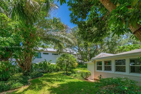 3610 S Douglas Road Miami FL 33133