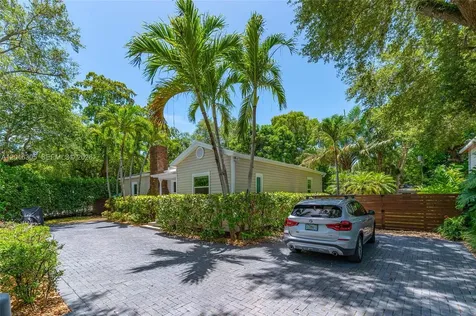 3610 S Douglas Road Miami FL 33133
