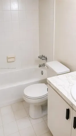 17911 NW 68th Avenue Hialeah FL 33015