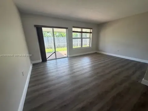10524 NW 4th Street Plantation FL 33324