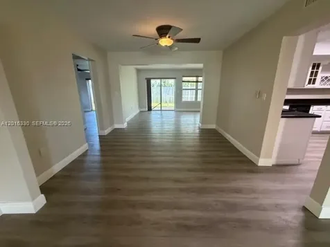 10524 NW 4th Street Plantation FL 33324