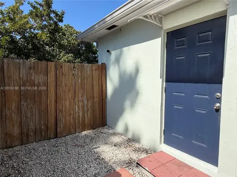 2711 Adams Street Hollywood FL 33020