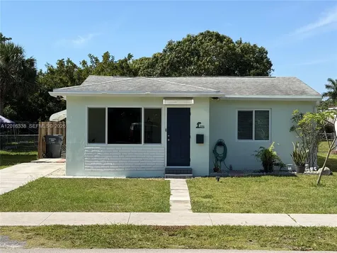 2711 Adams Street Hollywood FL 33020