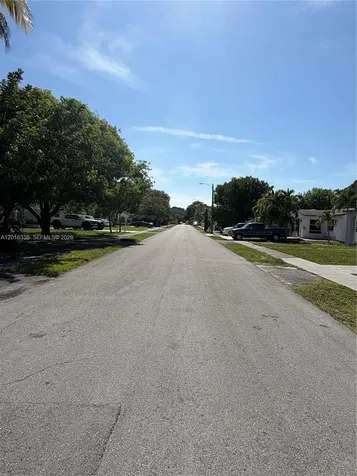 2711 Adams Street Hollywood FL 33020