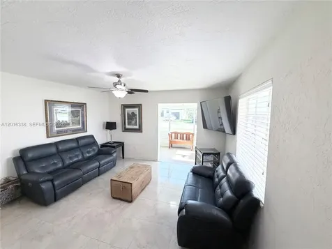 2711 Adams Street Hollywood FL 33020