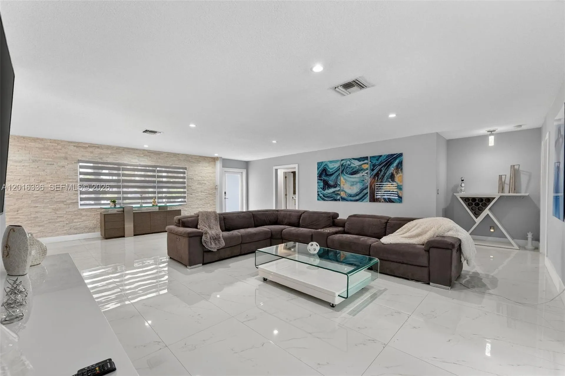 2918 Cleveland Street Hollywood FL 33020