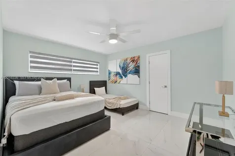 2918 Cleveland Street Hollywood FL 33020