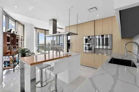 15701 Collins Avenue Sunny Isles Beach FL 33160