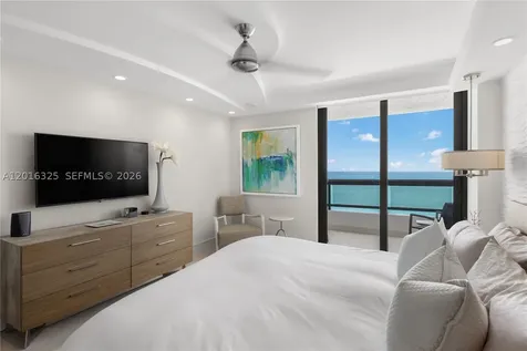 2555 Collins Avenue Miami Beach FL 33140