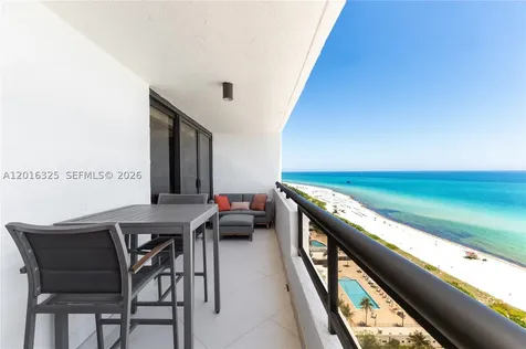 2555 Collins Avenue Miami Beach FL 33140