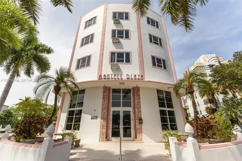 255 W 24th Street Miami Beach FL 33140