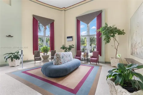 255 W 24th Street Miami Beach FL 33140