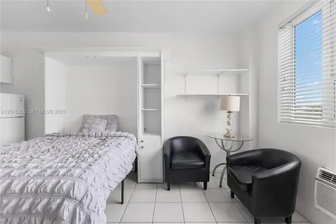 255 W 24th Street Miami Beach FL 33140