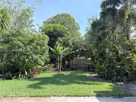 4420 NW 16th Street Lauderhill FL 33313