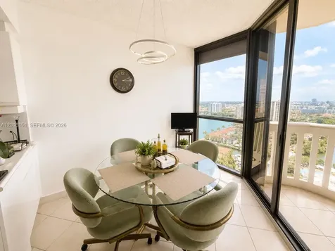 2000 Island Boulevard Aventura FL 33160