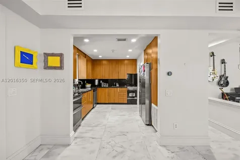 3420 Sheridan Avenue Miami Beach FL 33140