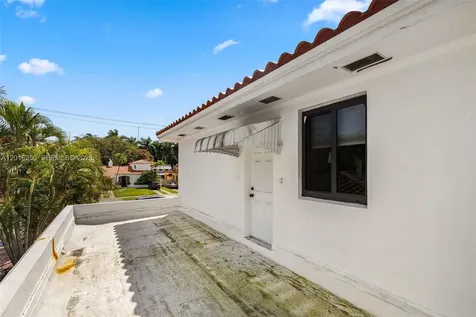 3420 Sheridan Avenue Miami Beach FL 33140