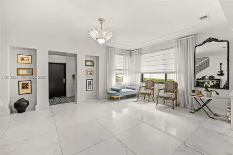 3420 Sheridan Avenue Miami Beach FL 33140