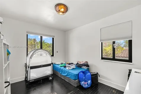3420 Sheridan Avenue Miami Beach FL 33140