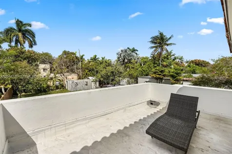 3420 Sheridan Avenue Miami Beach FL 33140