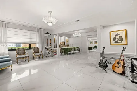 3420 Sheridan Avenue Miami Beach FL 33140