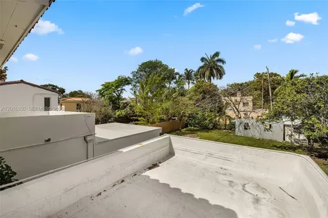 3420 Sheridan Avenue Miami Beach FL 33140