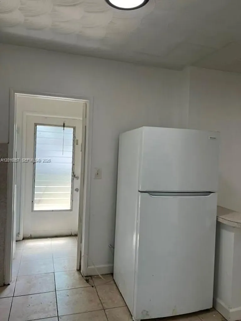 2201 N 57th Avenue Hollywood FL 33021