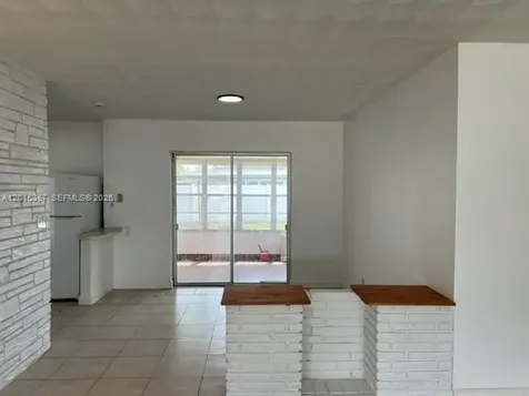 2201 N 57th Avenue Hollywood FL 33021