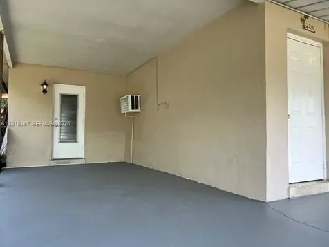 2201 N 57th Avenue Hollywood FL 33021