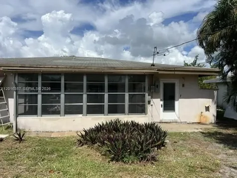 2201 N 57th Avenue Hollywood FL 33021