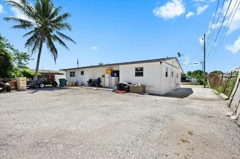 1031 NW 202nd Street Miami Gardens FL 33169