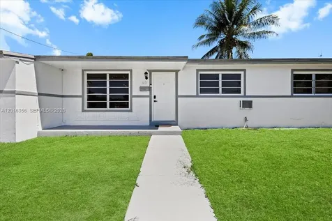 1031 NW 202nd Street Miami Gardens FL 33169