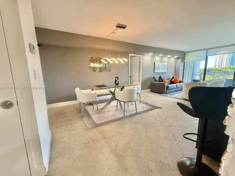 3701 N Country Club Drive Aventura FL 33180