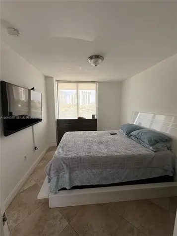 3701 N Country Club Drive Aventura FL 33180