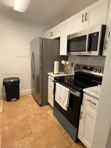 2160 SW 16th Avenue Miami FL 33145