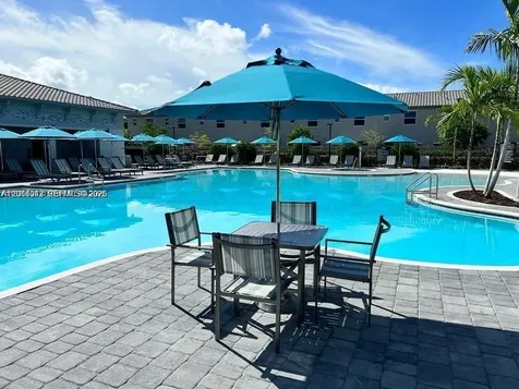 1050 SE 26th Terrace Homestead FL 33035