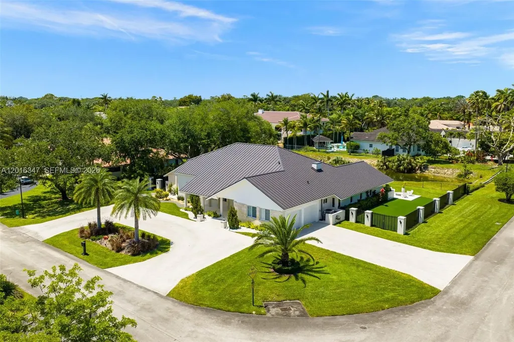 9201 SW 102nd Street Miami FL 33176