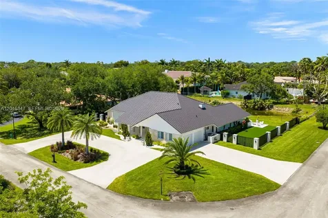 9201 SW 102nd Street Miami FL 33176