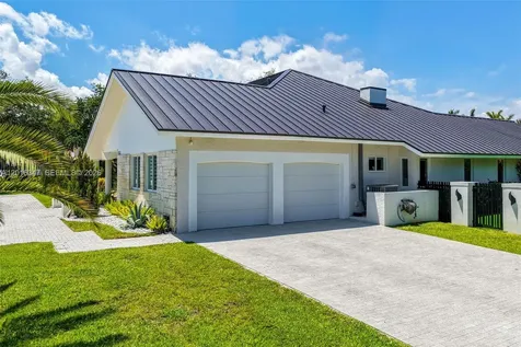 9201 SW 102nd Street Miami FL 33176