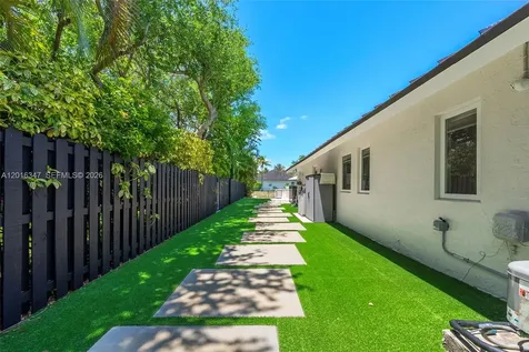 9201 SW 102nd Street Miami FL 33176