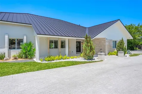9201 SW 102nd Street Miami FL 33176