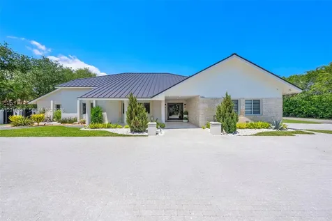 9201 SW 102nd Street Miami FL 33176