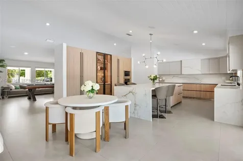 9201 SW 102nd Street Miami FL 33176